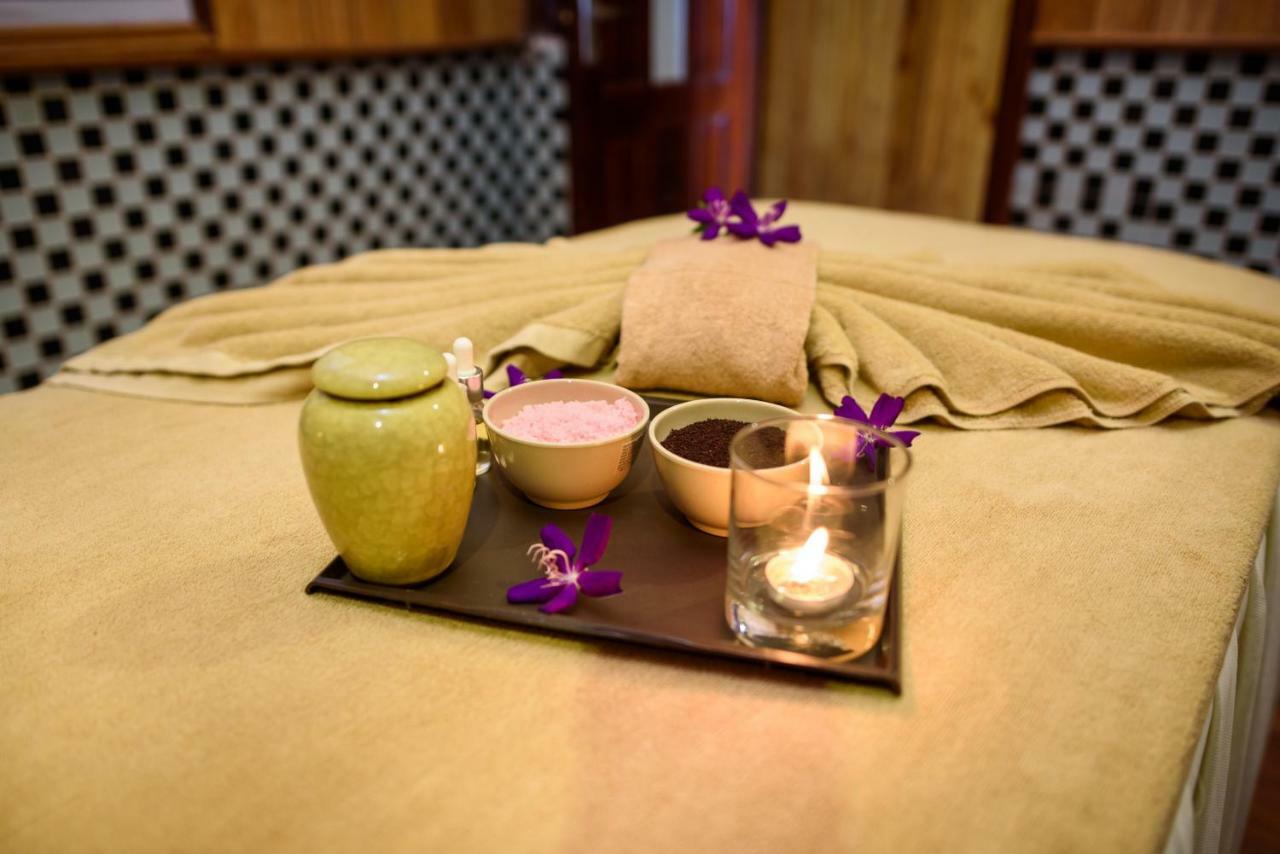 Sankofa Village Hill Resort & Spa Hué Extérieur photo