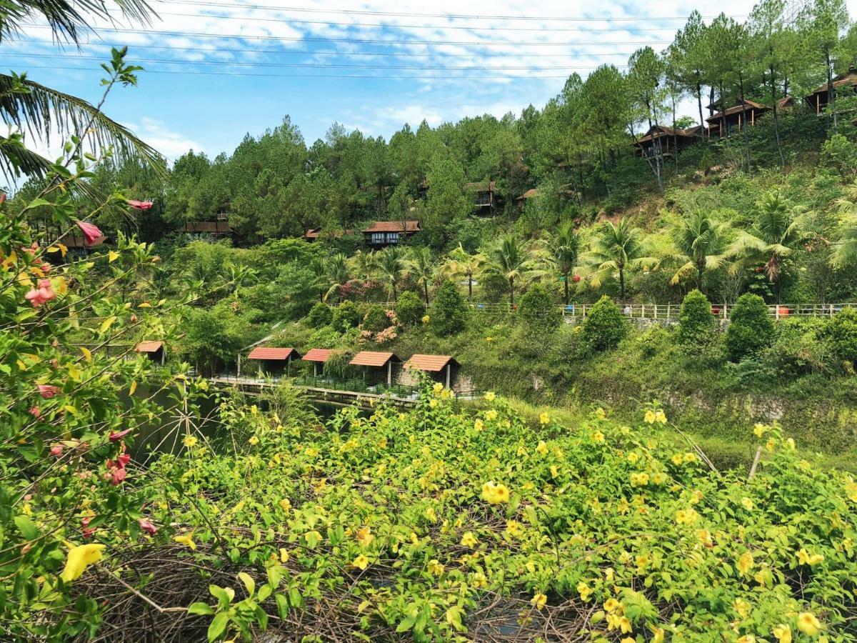 Sankofa Village Hill Resort & Spa Hué Extérieur photo